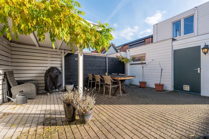 Foto 57 van Stationsweg 27