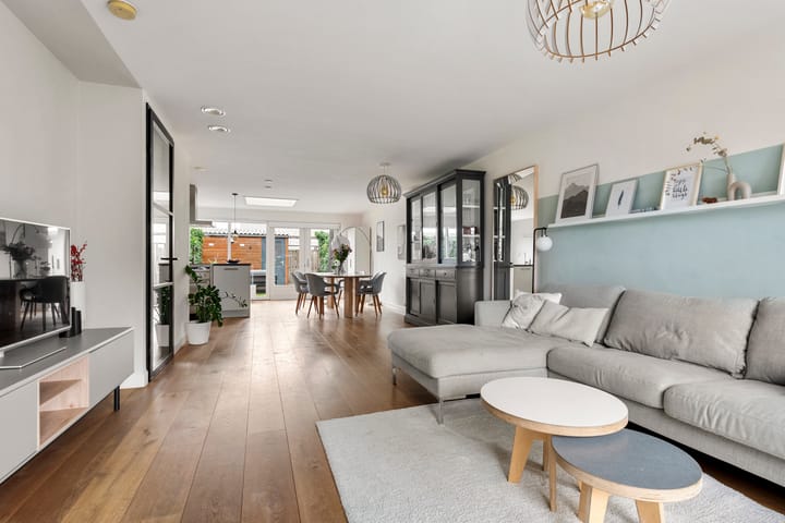 Foto 1 van Wim van Eststraat 67