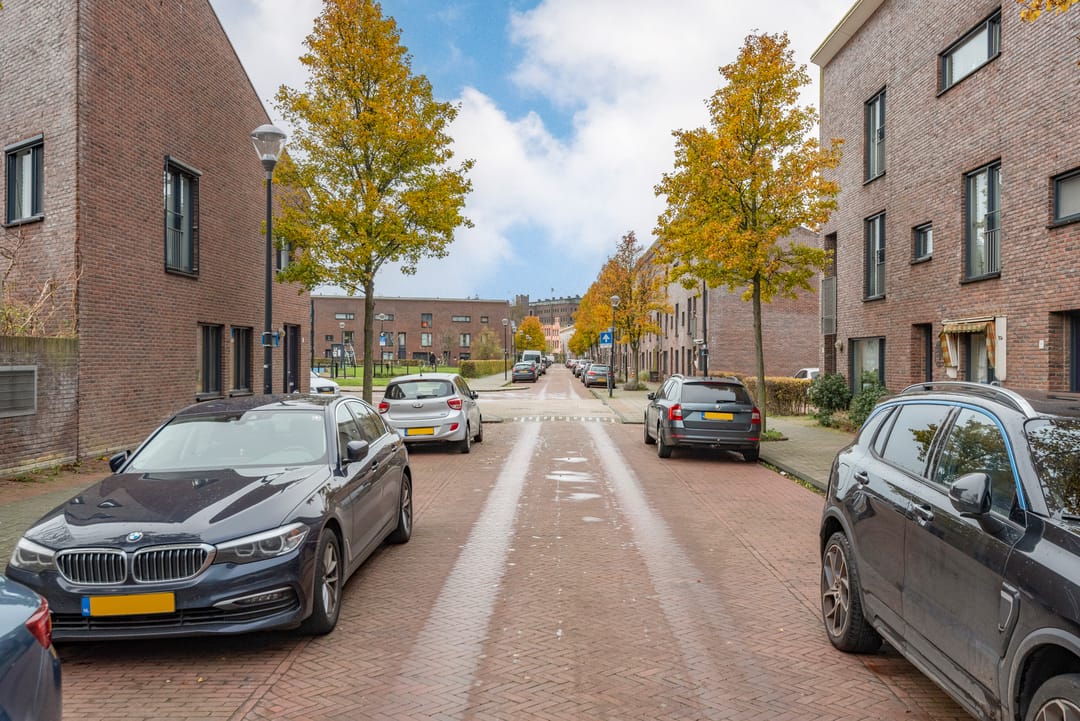 Photo 31 of Wim van Eststraat 67