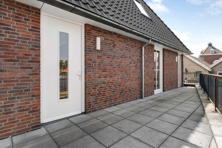 Foto 12 van 11 April Plein 24