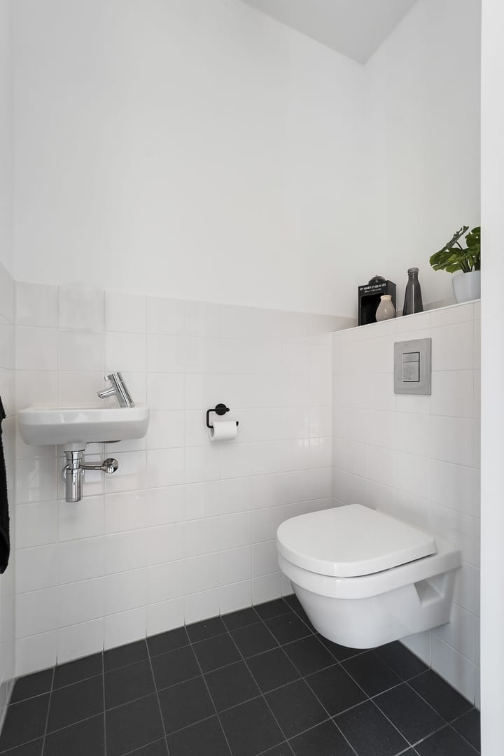 Foto 25 van 11 April Plein 24