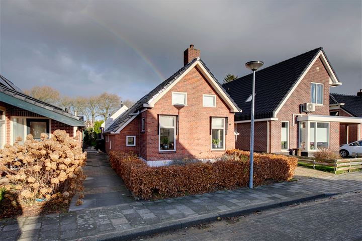 Bekijk foto 3 van Burchtstraat 20