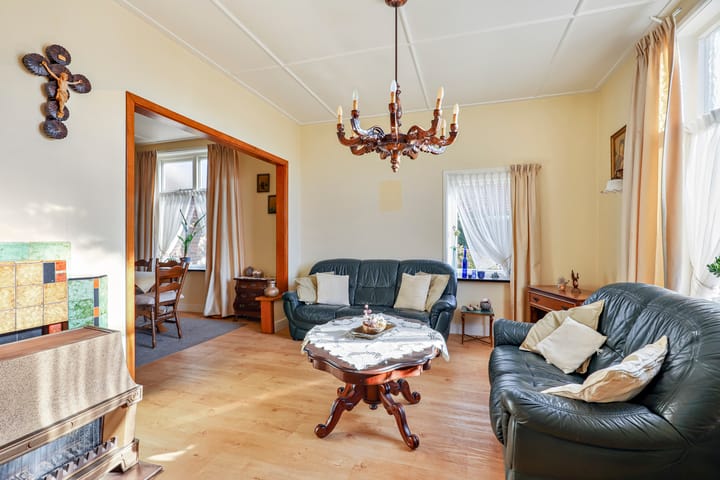 Photo 11 of Driegaardsestraat 28