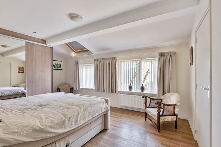 Photo 13 of Driegaardsestraat 28