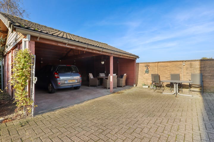 Photo 19 of Driegaardsestraat 28