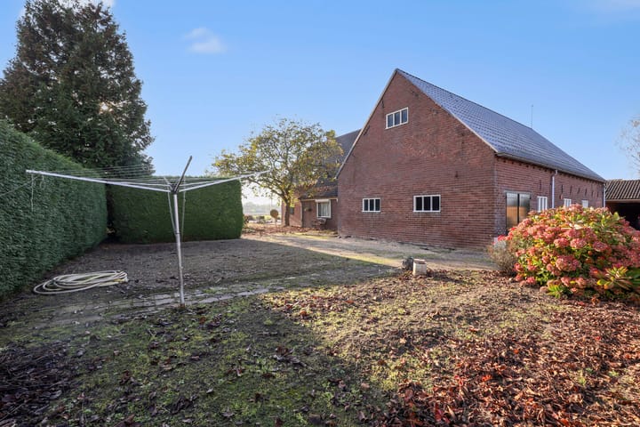 Photo 21 of Driegaardsestraat 28