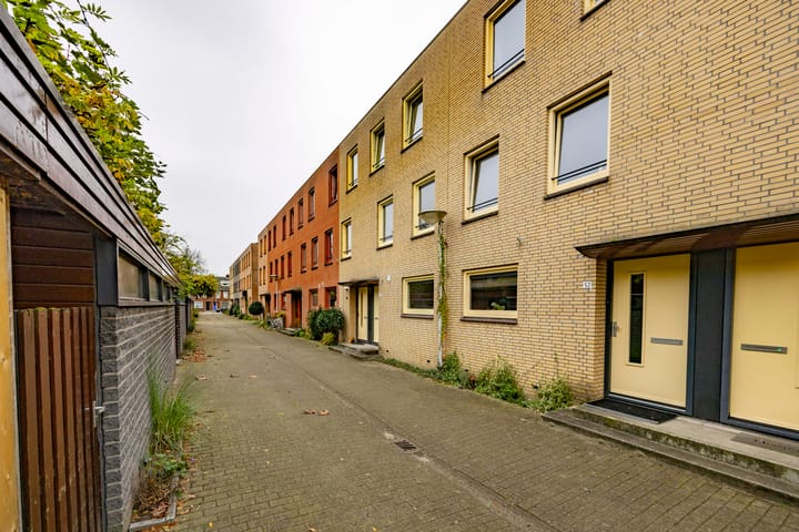 Foto 43 van Magnoliaerf 50