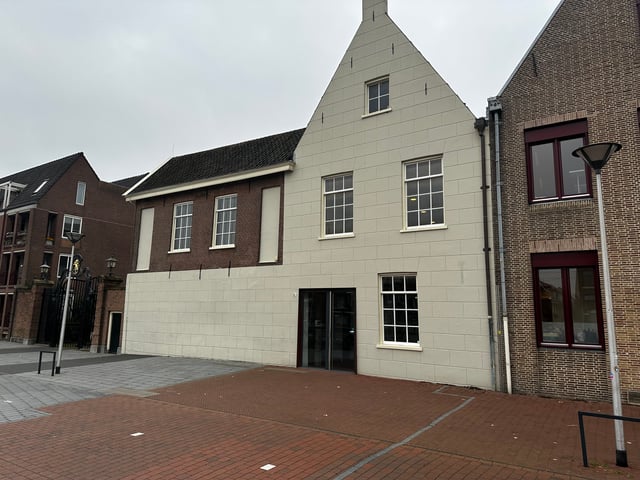 Sint Agathaplein 4
