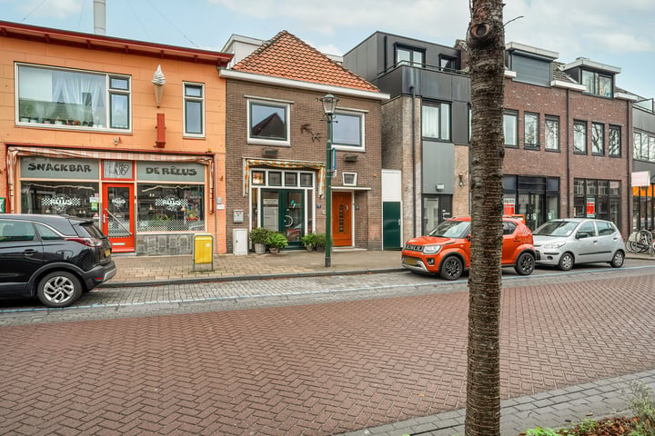 Bekijk foto 32 van Rijnstraat 72