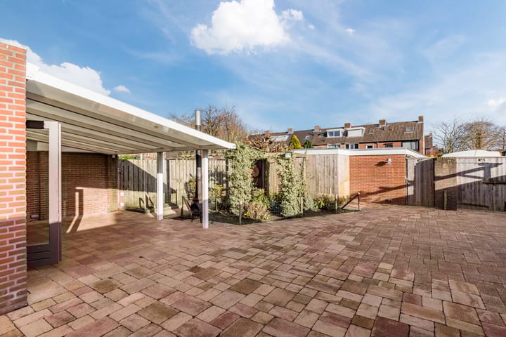 Foto 33 van Margrietlaan 21