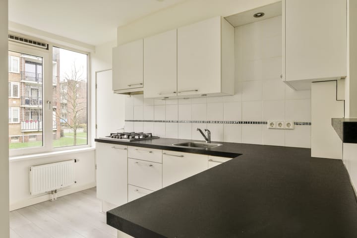 Foto 8 van Willem de Mérodestraat 10