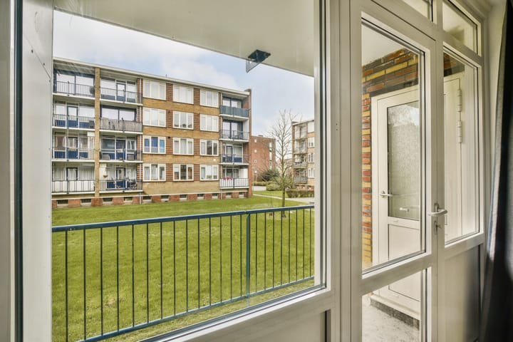 Foto 10 van Willem de Mérodestraat 10