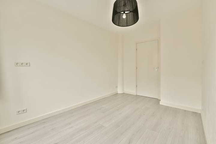 Foto 20 van Willem de Mérodestraat 10