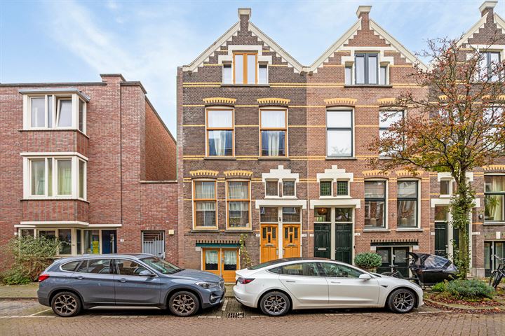 Bekijk foto 1 van Schieveenstraat 13-A