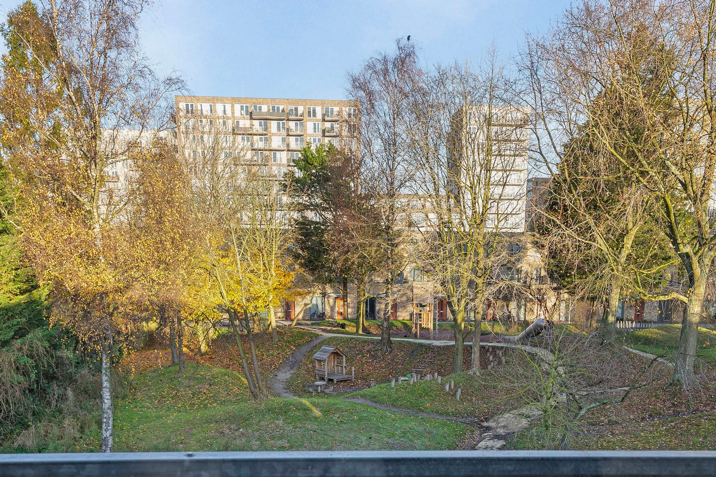 Foto 1 van Overleg 68