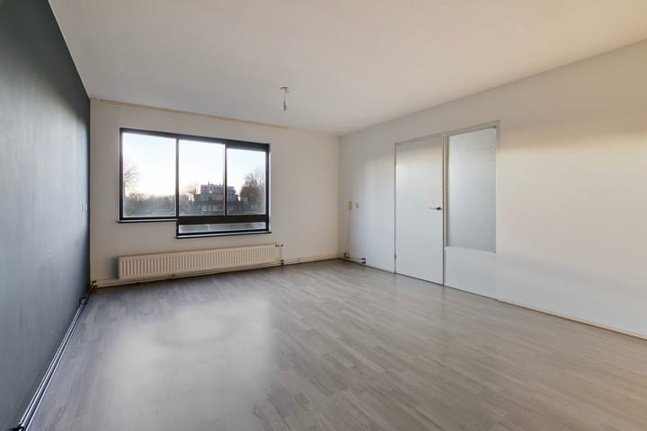 Foto 3 van Overleg 68