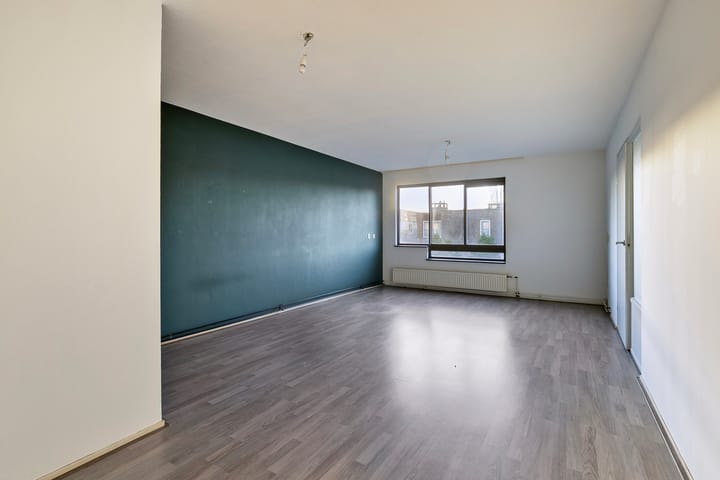 Foto 6 van Overleg 68