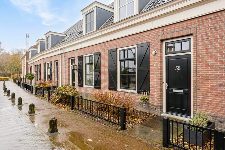 Foto 2 van Schrijnwerkersveste 38