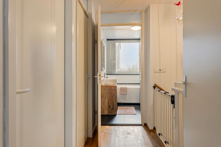 Foto 15 van Schrijnwerkersveste 38