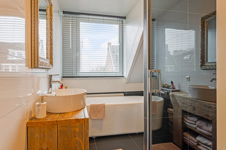 Foto 16 van Schrijnwerkersveste 38