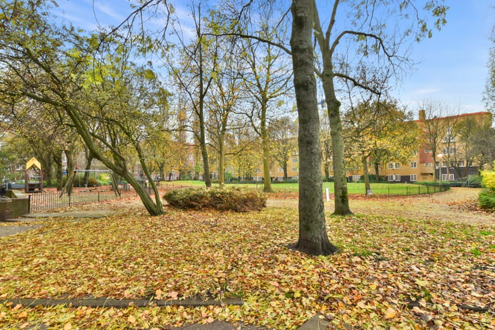 View photo 20 of Oostzaanstraat 32