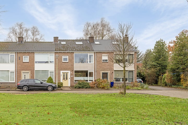 Bekijk foto van van Tillstraat 4