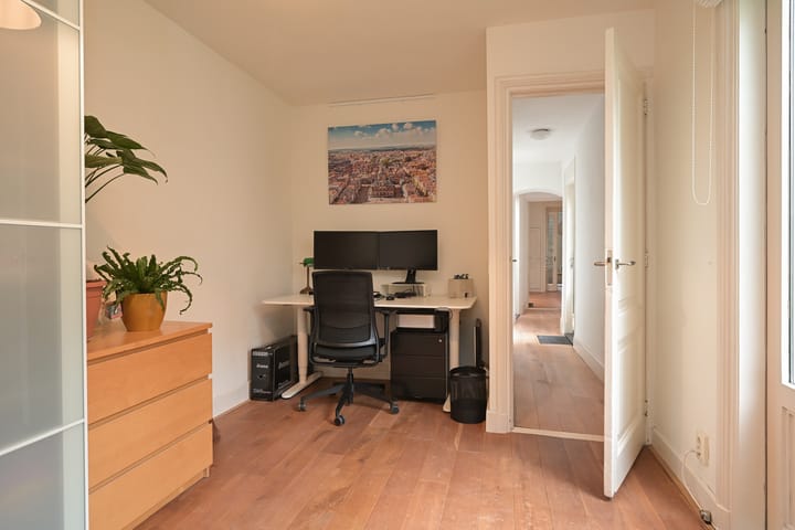 Foto 27 van Van Swietenstraat 100