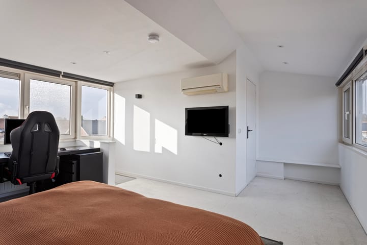 Foto 24 van Wiekslag 15