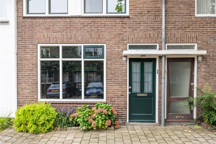 View photo 33 of Baarsstraat 23