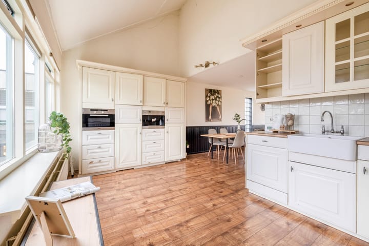 Foto 13 van Erasmuslaan 1