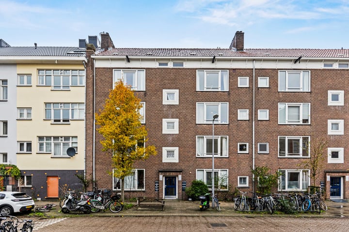 Bekijk foto 23 van Ben Viljoenstraat 41