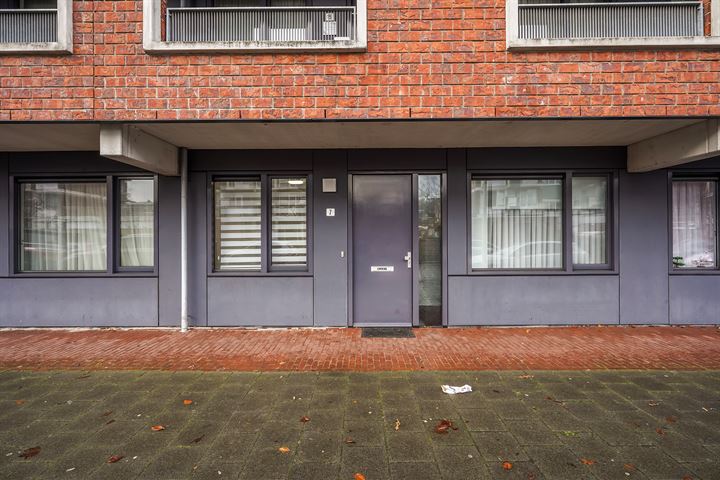 Bekijk foto 2 van Kloosterveenstraat 7