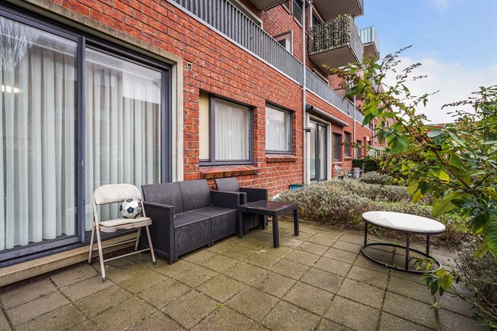 Bekijk foto 36 van Kloosterveenstraat 7