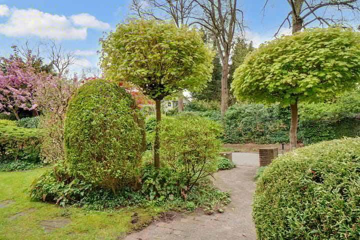 Foto 29 van Burg. Van Tuyll-laan 4