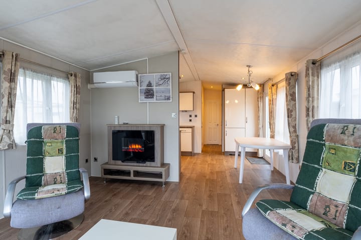 Photo 8 of Bovendijk 2-11