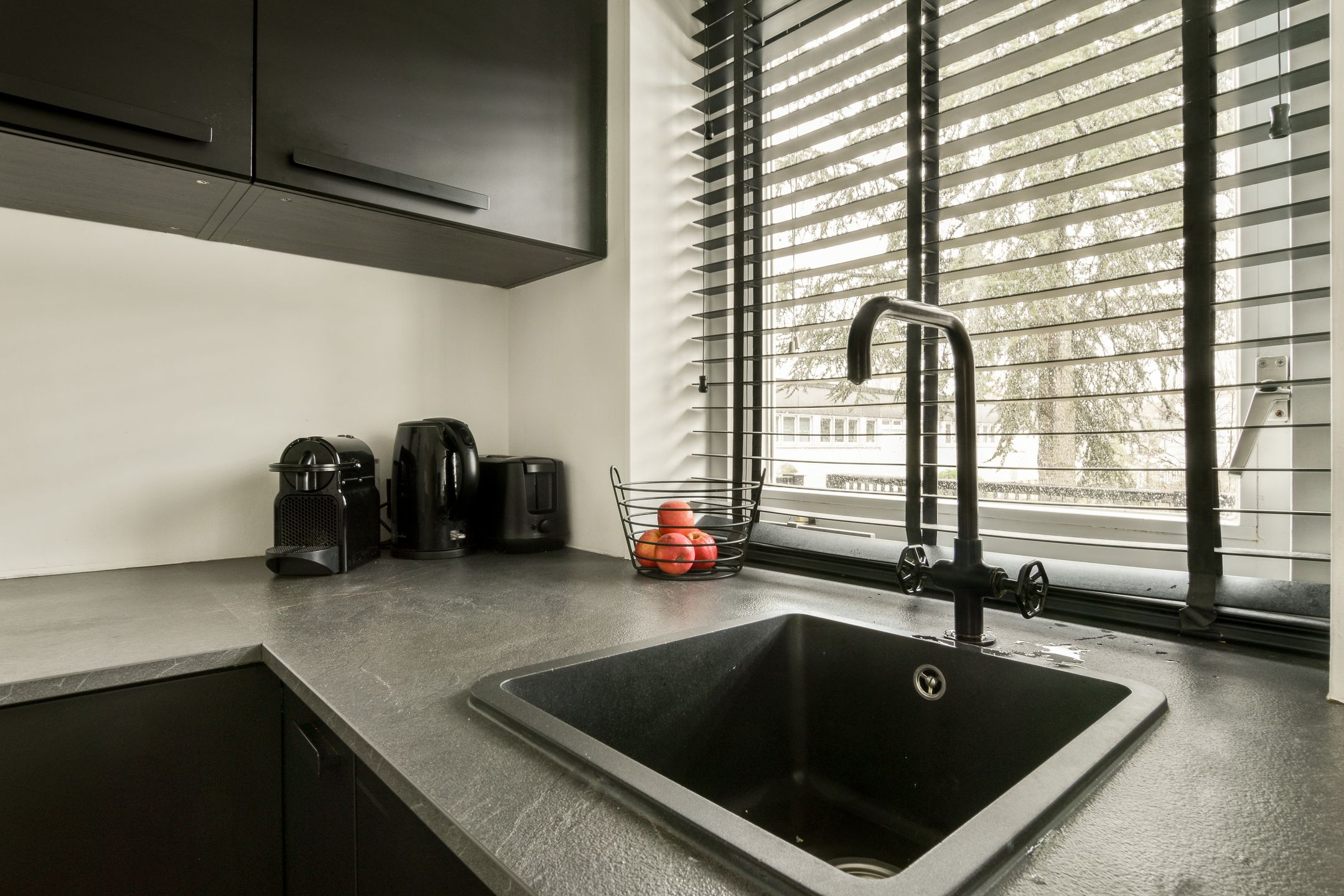 Photo 12 of Schovenstraat 2