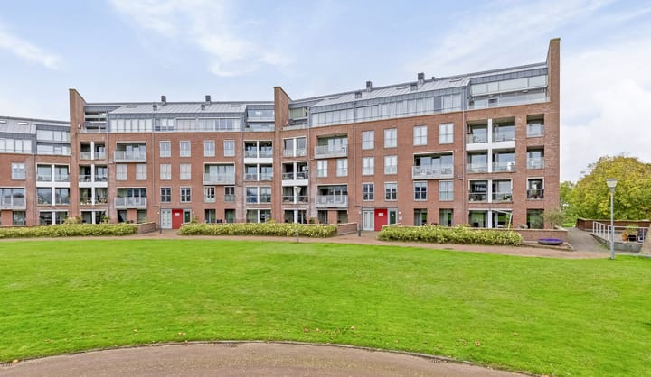 Foto 2 van Willem- en Maryplein 118