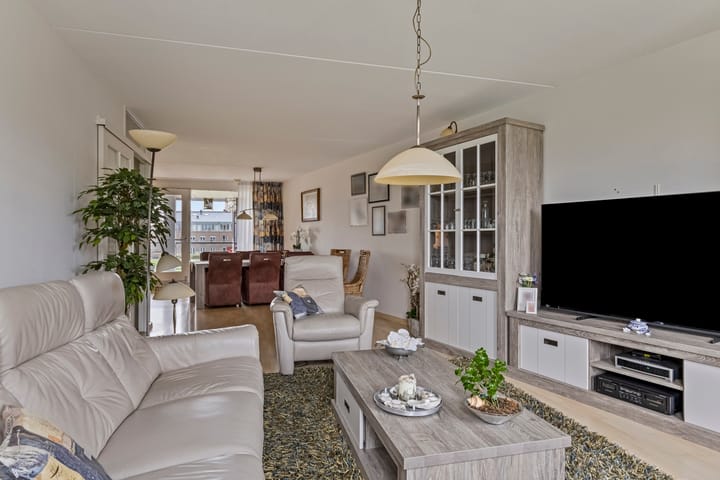 Foto 5 van Willem- en Maryplein 118