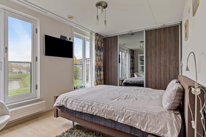 Foto 26 van Willem- en Maryplein 118