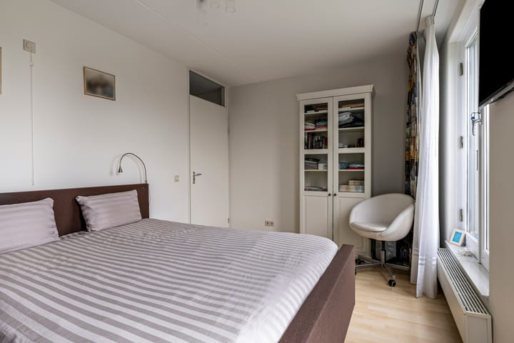 Foto 27 van Willem- en Maryplein 118