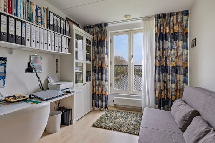 Foto 28 van Willem- en Maryplein 118