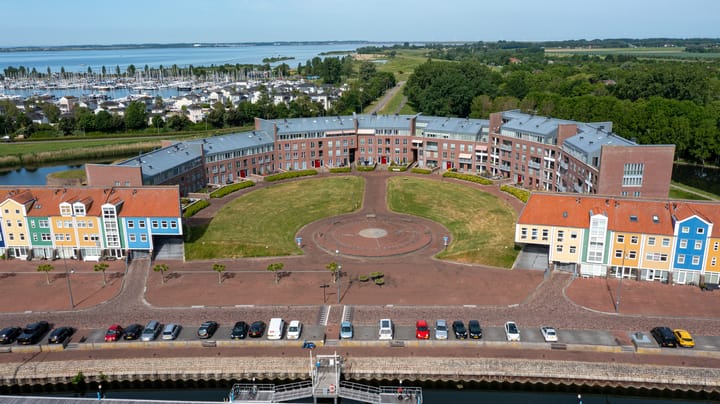 Foto 32 van Willem- en Maryplein 118