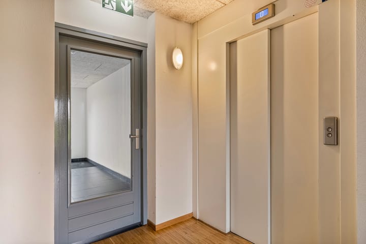 Foto 39 van Willem- en Maryplein 118