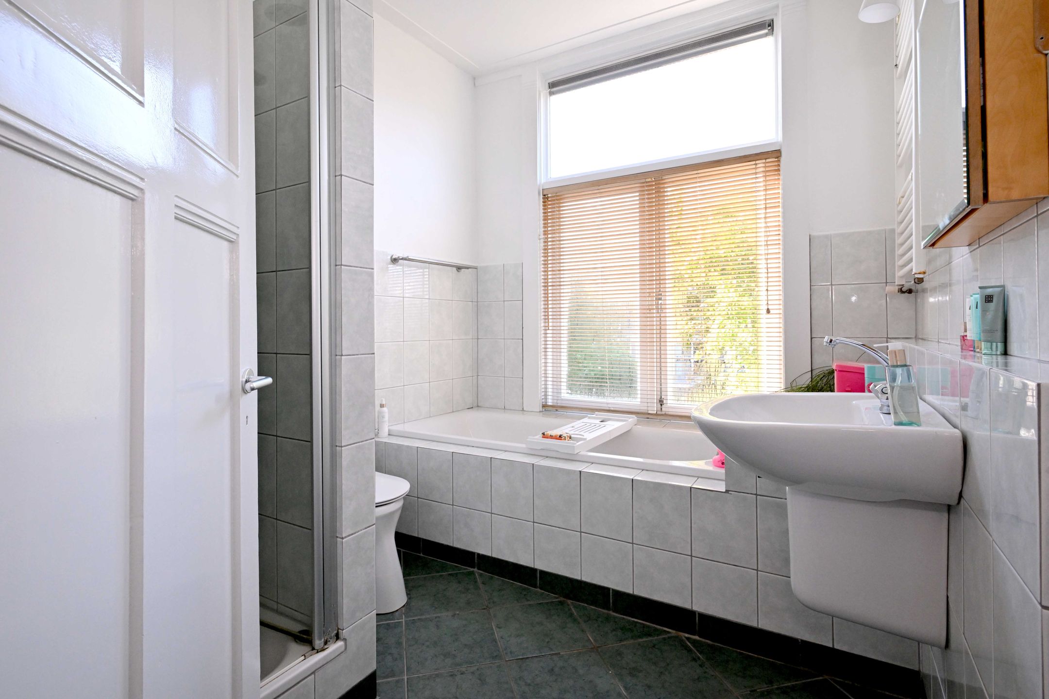 Foto 15 van 2e Pauwenlandstraat 17