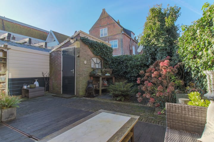 Foto 8 van Hoogstraat 3