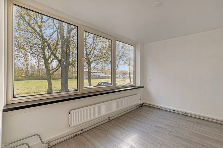 Foto 10 van Perzikkruidweg 5