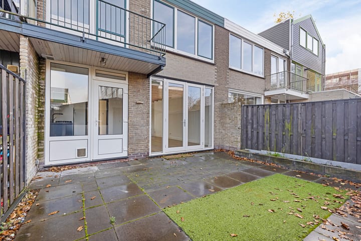 Foto 13 van Perzikkruidweg 5