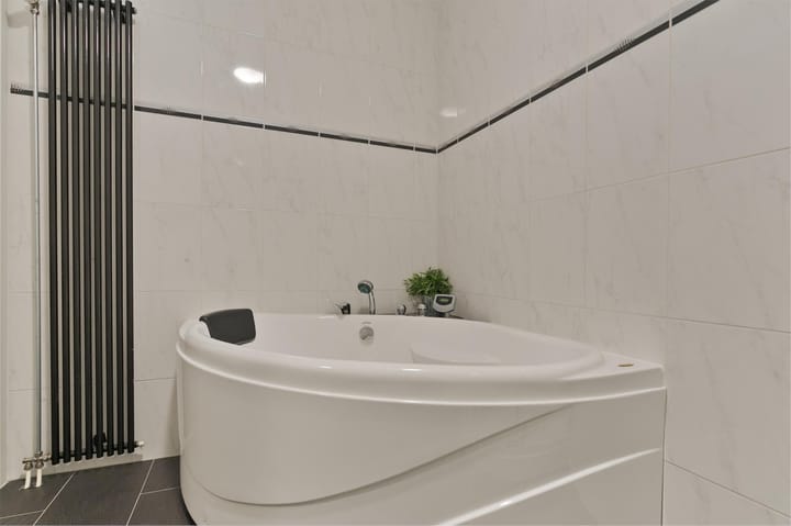 Foto 19 van Van Heukelomstraat 232