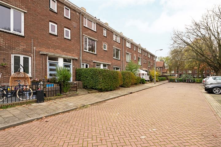 Bekijk foto 32 van Zonnebloemstraat 42