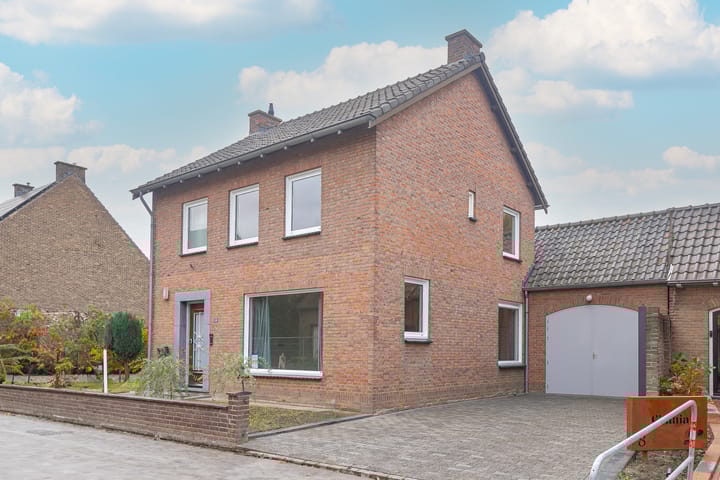 Foto 1 van Past Erckensstraat 14